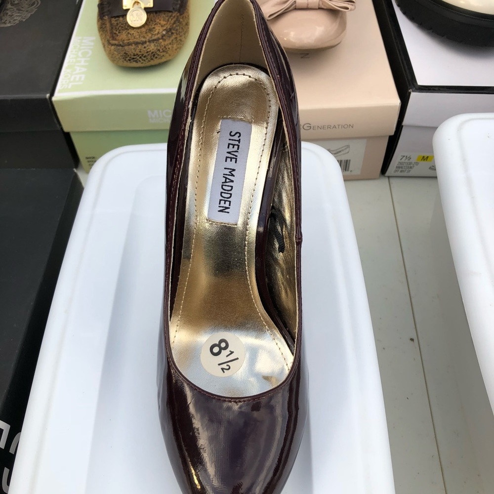 Brand New Steve Madden Wine Heels